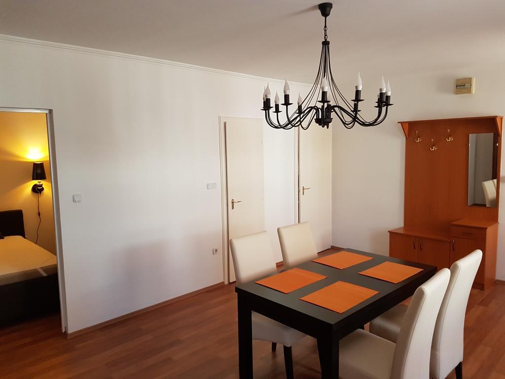 Apartman Kaszas Central Mosonmagyaróvár Eksteriør billede