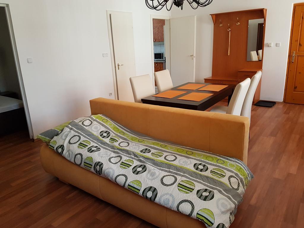 Apartman Kaszas Central Mosonmagyaróvár Eksteriør billede