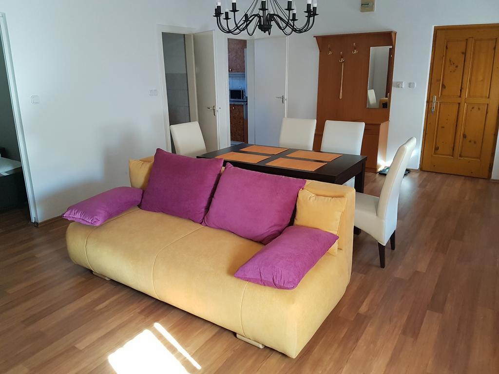 Apartman Kaszas Central Mosonmagyaróvár Eksteriør billede